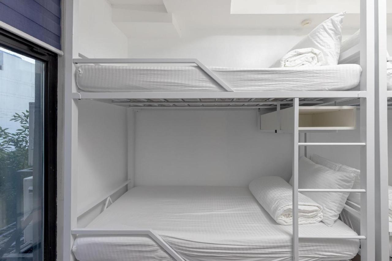 Draper Hotel Makati Makati City Екстер'єр фото