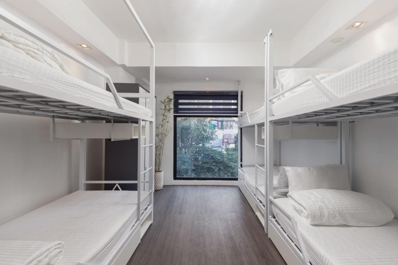 Draper Hotel Makati Makati City Екстер'єр фото